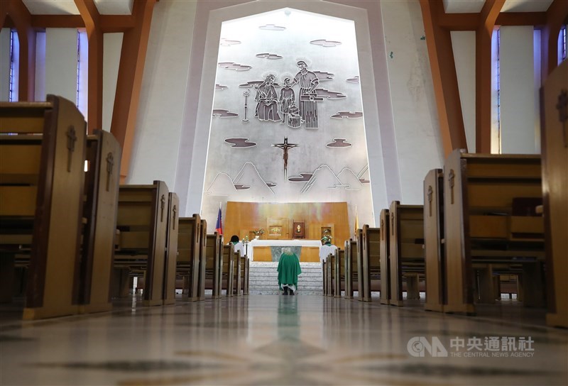 聖家堂線上彌撒,給信眾防疫生活中的心靈寄託。