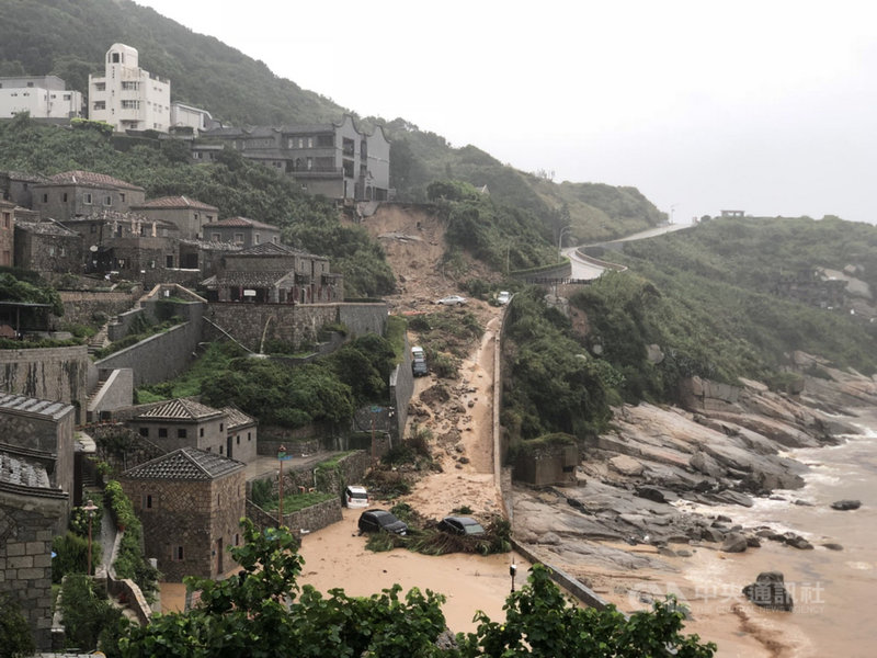 馬祖豪雨停班課芹壁村土石坍塌歷年最嚴重 生活 重點新聞 中央社cna