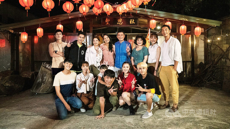 戲劇「神之鄉」上週播出最終回，不只觀眾看不過癮，演員們也拍出好感情，期盼能拍攝第二季，並想像著各種劇情發展。（東森、映畫提供）中央社記者葉冠吟傳真  110年8月9日