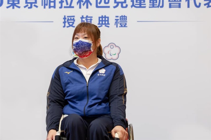 東京帕運台灣共有10名選手參加,其中女子61公斤量級健力選手林亞璇(圖)是第6度征戰。(圖取自facebook.com/tsaiingwen)