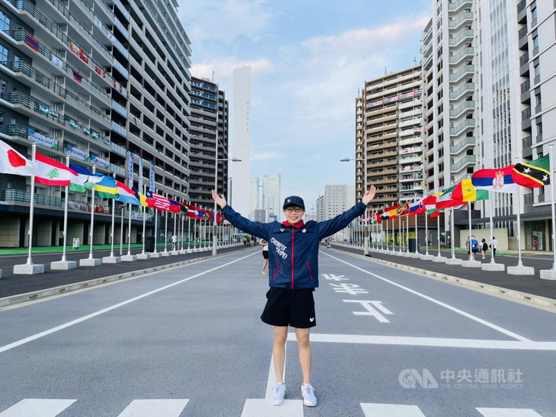 台灣桌球好手鄭怡靜(圖)與黃金混雙搭檔林昀儒在東京奧運摘下銅牌,前後花了約20年的時間,才走到奧運頒獎台,盼持續將正能量傳遞給球迷。(鄭怡靜提供)中央社記者黃巧雯傳真 110年8月23日