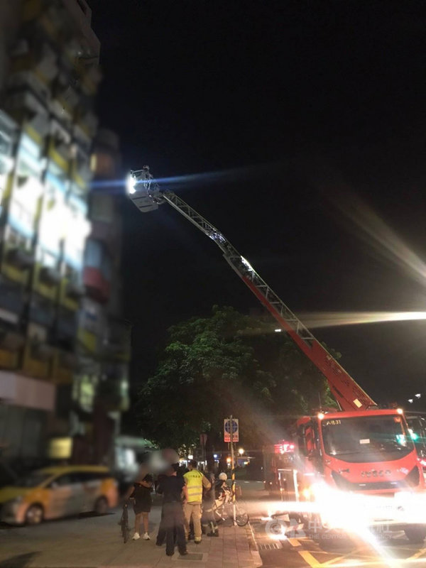 北市男子竊聽救護無線電還直播遭警消查獲送辦 社會 中央社cna