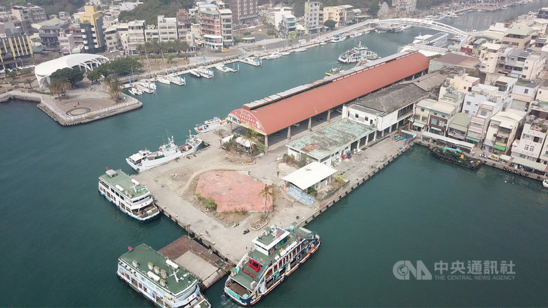 高雄美食 傳統老街市場的新生小綠洲 山壹旗魚食製所 Tou Menu Blog