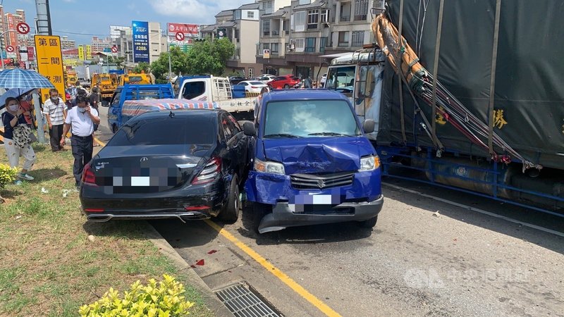 台中市向上路8車追撞車禍原因待調查 社會 中央社cna