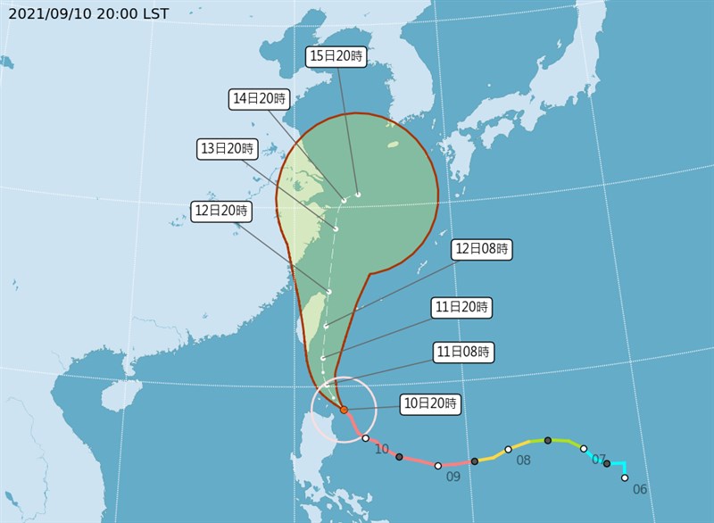 氣象局10日表示,颱風璨樹暴風圈正朝巴士海峽接近。(圖取自中央氣象局網頁cwb.gov.tw)