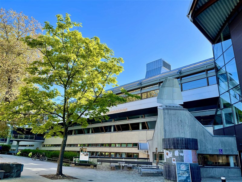 近年北歐學界的台灣研究風潮漸起,瑞典斯德哥爾摩大學也將於13日開始一系列台灣文化與文學線上講座。(圖取自facebook.com/stockholmuniversity)