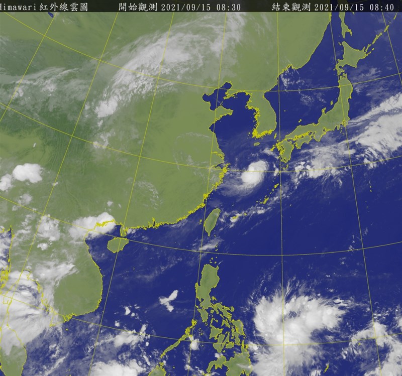 氣象專家吳德榮15日表示,菲律賓東方海面有熱帶雲簇形成,各國模擬預估19、20日將移入南海發展成熱帶低壓或颱風。(圖取自中央氣象局網頁cwb.gov.tw)