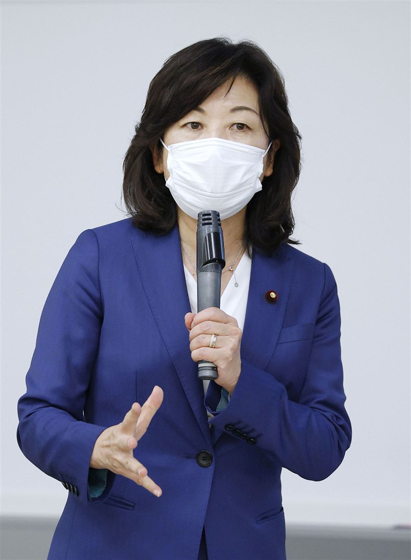 日本執政黨自民黨總裁(黨主席)選舉將同時決定下任首相人選,自民黨幹事長代行野田聖子16日表態參選。(共同社)