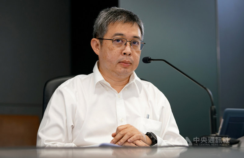 新加坡本週起為民眾施打追加劑,星國醫藥服務總監麥錫威17日表示,專家團建議,不同廠牌的mRNA疫苗可混打做為追加劑使用。(新加坡通訊及新聞部提供)中央社記者侯姿瑩新加坡傳真 110年9月17日