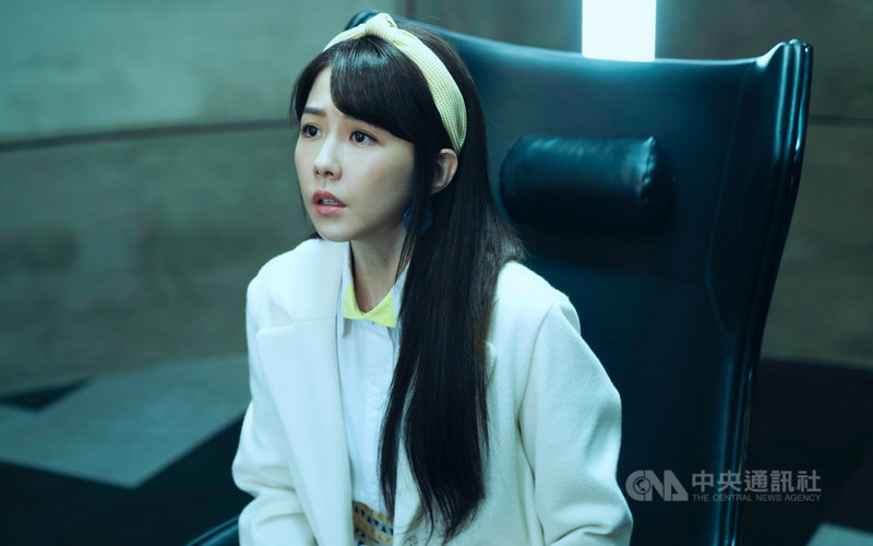 在影集2049中，透過大數據算出人類未來每一步，演員邵雨薇（圖）演完後直呼出現再誇張科技都不意外，但也反思科技對人類的影響。（瀚草影視提供）中央社記者葉冠吟傳真  110年9月21日