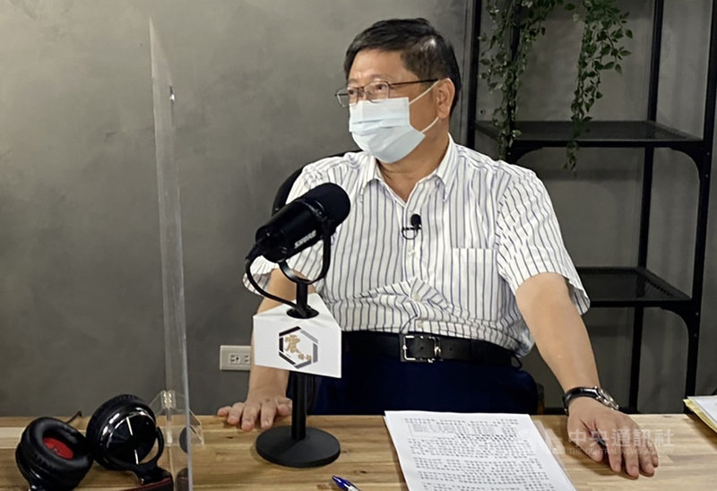 新竹縣長楊文科22日受訪時重申竹竹苗合併升格第7都的立場,認為從竹科的新竹園區、竹南園區、銅鑼園區一直到中科,是一條科技產業走廊,若合併升格卻把苗栗斷掉,對產業發展不公平。(新竹縣政府提供)中央社記者郭宣彣傳真 110年9月22日
