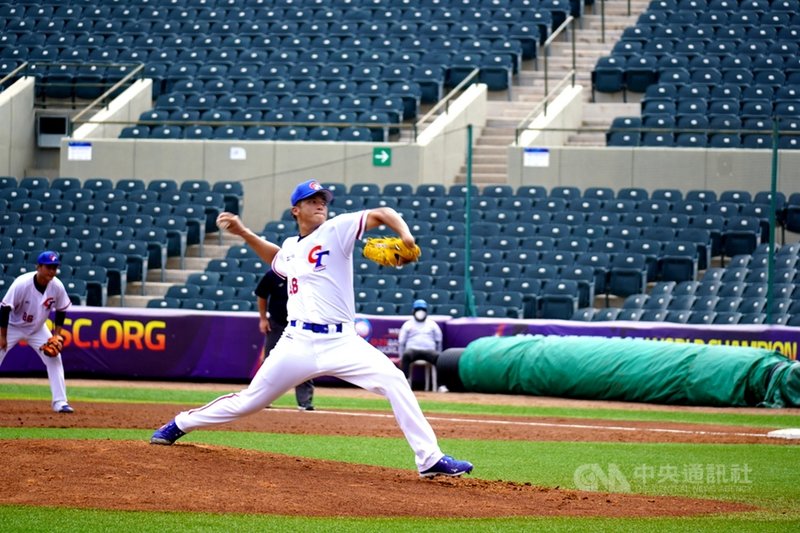 U23世界盃棒球賽24日在墨西哥開打,台灣隊首場比賽與德國隊交手,被視為旅外潛力股的莊陳仲敖(前)先發5局無失分、最快球速153公里,率隊搶勝,也拿下國際賽個人首勝。(中華民國棒球協會提供)中央社記者謝靜雯傳真 110年9月24日