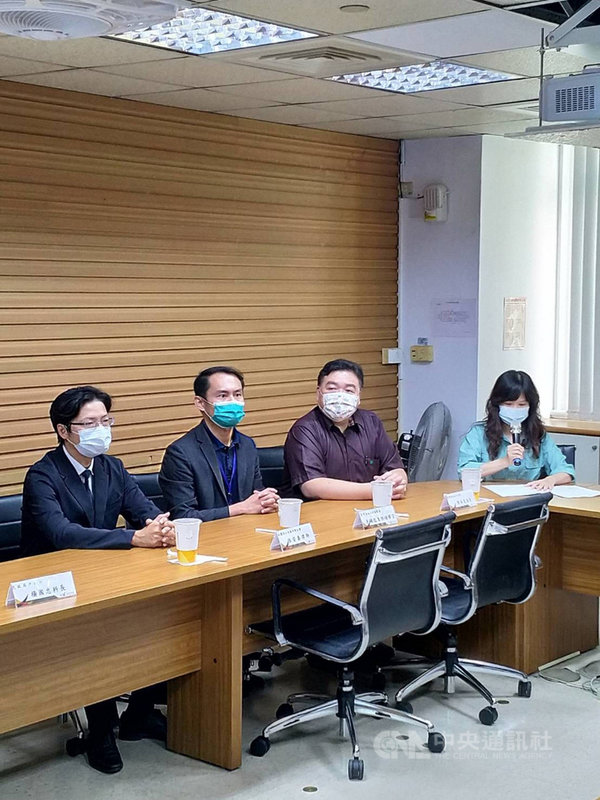 國民法官法將於民國112年上路,台南市政府24日以直播方式,從符合資格逾150萬市民中抽選出111年度2500名備選國民法官。(台南地方法院提供)中央社記者張榮祥台南傳真 110年9月24日