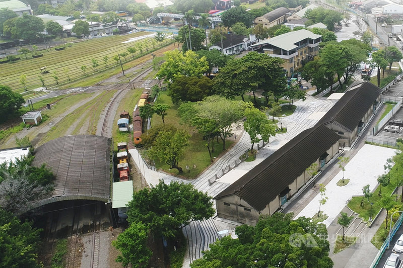 2021國家卓越建設獎揭曉,台南市「新營鐵道地景公園」以糖業及軌道為發展故事主軸,重啟新營綠色大門,友善鄰里共享使用,獲得最佳環境文化類金質獎。(台南市政府提供)中央社記者楊思瑞台南傳真 110年9月26日
