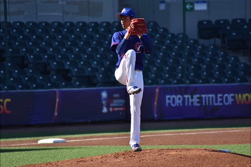 U23世界盃棒球賽,台灣代表隊18歲的左投林昱珉先發4.2局挨轟、失掉2分。(圖取自WBSC網頁wbsc.org)