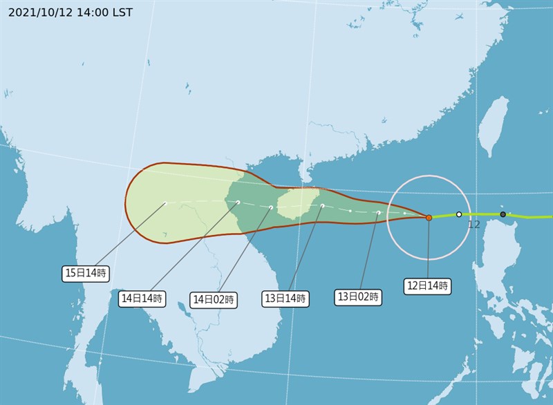 氣象局表示,由於颱風圓規對巴士海峽近海威脅已解除,12日上午8時30分解除颱風圓規海上颱風警報。(圖取自中央氣象局網頁cwb.gov.tw)