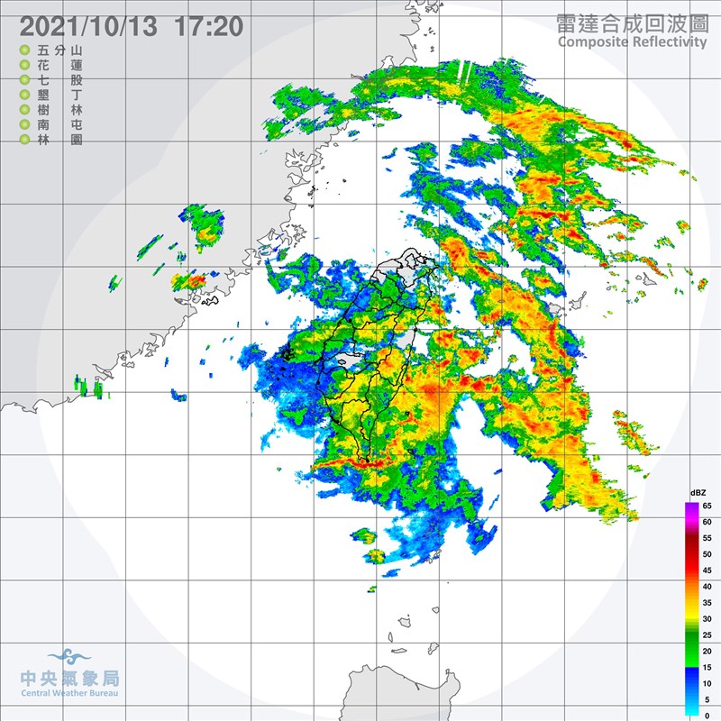 花蓮13日有局部豪雨或大豪雨發生,截至下午4時50分,以花蓮玉里鎮累積雨量達375.5毫米最多。(圖取自中央氣象局網頁cwb.gov.tw)