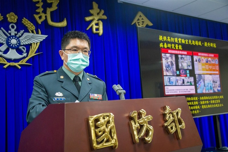國防醫學院預防醫學研究所長洪乙仁19日表示,現有的P4實驗室已不符現行法規,因此規劃建置新型P4實驗室,盼能符合國際上最嚴格的加拿大標準,未來將成為亞太地區對抗新興及再現性傳染病的領先指標設施。(國防部提供)中央社記者陳俊華傳真 110年10月19日