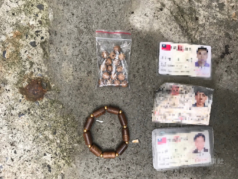 台北101百貨商場販售沉香櫃位日前遭人竊取手珠、沉香等高價藝品,警方獲報調閱監視器追查,19日在基隆將涉案29歲劉姓男子拘提到案送辦。(翻攝照片)中央社記者黃麗芸傳真 110年10月21日