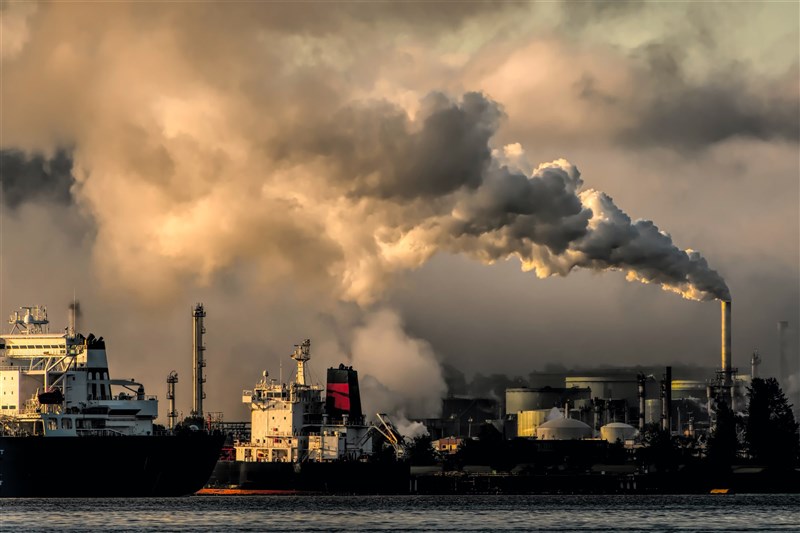 COP26正在蘇格蘭格拉斯哥進行,全球上百位領袖拚減碳防止極端氣候加劇。(示意圖/圖取自Unsplash圖庫)