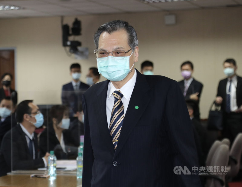 美國防部公布中國軍力報告指出,共軍目標是2027年迫使台灣談判;國安局長陳明通(圖)4日表示,以戰逼談是北京想達成的成就之一,國安局長期以來都在關注。台灣不可能在武力脅迫下談判,因為「雞屎落土也有三寸煙」。中央社記者張皓安攝 110年11月4日
