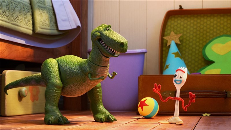 串流影音服務Disney+將於12日在台灣上線,提供熱門皮克斯電影的衍生短片,圖為全新短篇故事「叉奇的十萬個為什麼」劇照。(Disney+提供)中央社記者吳家豪傳真 110年11月7日