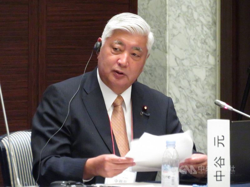 日本首相岸田文雄為因應中國等人權問題,新設專職人權議題的首相輔佐官,首任將由前防衛大臣中谷元出任。圖為中谷元107年10月14日出席活動。中央社記者楊明珠攝 110年11月8日
