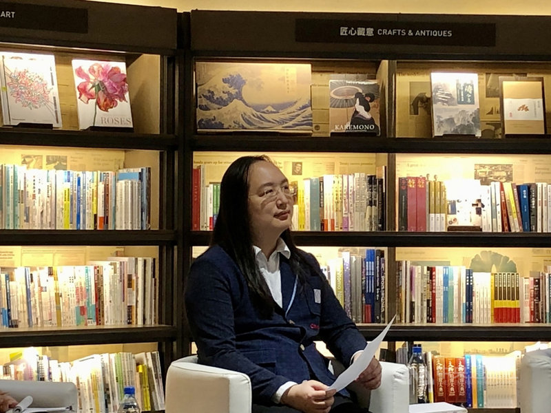 行政院政務委員唐鳳10日出席「誠品松菸店與日本誠品書店實體/線上對談」。中央社記者賴于榛攝 110年11月10日
