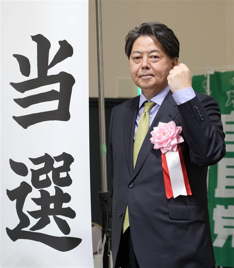 報導指出,安倍肯定林芳正(圖)的能力,加上安倍家與林家的選區都在山口縣,未來安倍與林芳正的眾院選區有可能合併,兩人將成競爭對手,安倍因此對林芳正嚴加提防。(共同社)