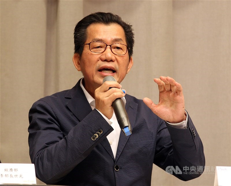 前駐泰代表李應元(圖)因壺腹癌轉移病逝;他的胞弟李宗明12日表示,治喪事宜還在安排,一切採低調、簡單、莊嚴處理。(中央社檔案照片)