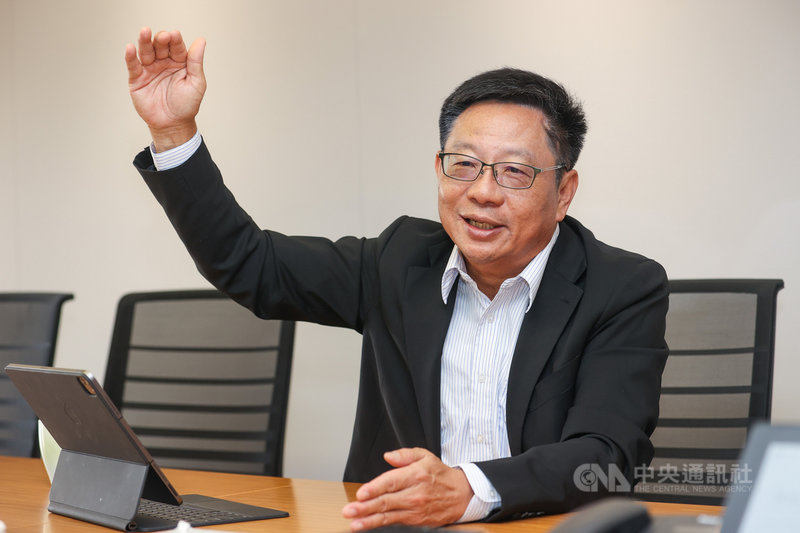 以國家級投資公司身分參加中東歐三國經貿投資考察團,台杉總經理翁嘉盛指出,中東歐人才素質高、軟體實力強,是個充滿潛力的處女地,歐美創投也紛紛將投資目光轉向中東歐。中央社記者鄭清元攝 110年11月21日
