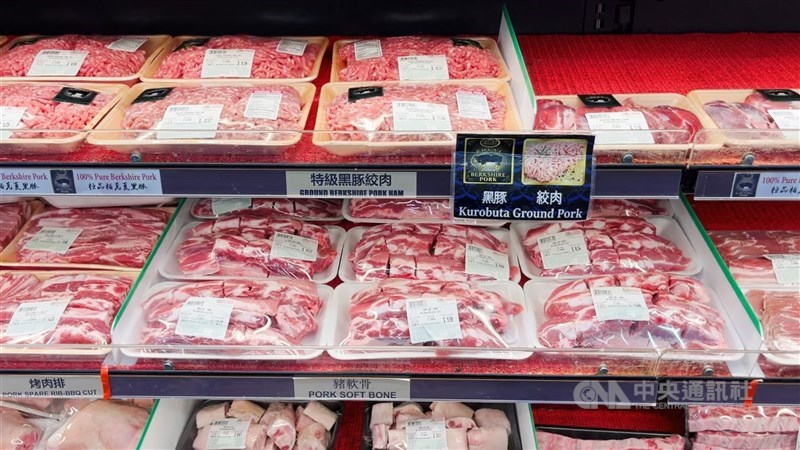 今年1至11月進口與國產牛豬肉品監測及抽樣結果出爐,檢出1批萊劑超標美國牛肉,美國豬肉合格率100%。(中央社檔案照片)