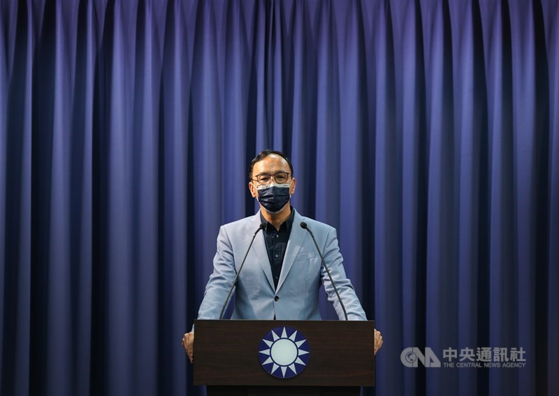 國民黨主席朱立倫27日發文談金馬獎,因未提最佳紀錄片「時代革命」引發議論。(中央社檔案照片)