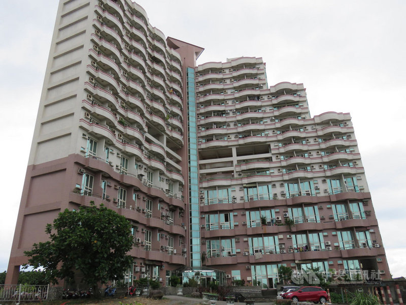 協助平抑房價,台灣金聯推出66戶平價住宅,今年最便宜物件為宜蘭縣五結鄉濱海路的面海套房,面積12.8坪,總價只要新台幣99萬元。(台灣金聯提供)中央社記者吳佳蓉傳真 110年11月30日