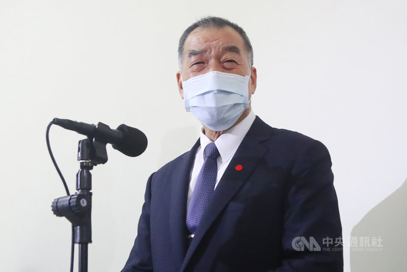 為快速提升戰力,立法院日前三讀通過海空戰力提升條例,打造8項包括飛彈在內的國造武器。媒體報導,中科院飛彈增產廠房無法如期在110年完工,國防部長邱國正1日在立法院受訪表示,中科院目前的工作都納入期程管制,預計111年中旬完成。中央社記者王騰毅攝 110年12月1日