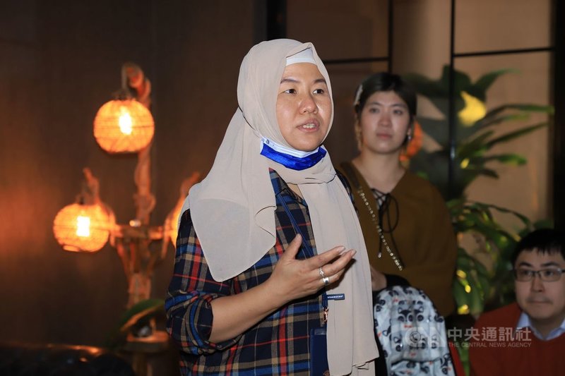 土耳其台灣同鄉會5日舉行會長交接典禮,原會長張家蘭(圖)感謝土耳其台灣商會及商會歷任會長鼎力支持同鄉會會務推動。中央社記者何宏儒伊斯坦堡攝 110年12月5日