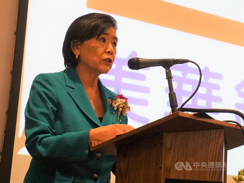 華裔聯邦眾議員趙美心(Judy Chu)(圖)出席美華銀行公會的聚會,感謝華人銀行協助社區商家辦理紓困。中央社記者林宏翰洛杉磯攝 110年12月19日