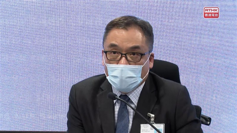 警方國家安全處高級警司李桂華(圖)在記者會上表示,保安局局長已根據國安法發出的凍結財產通告,凍結立場新聞港幣6100萬元資產,而國安處正調查資金來源。(香港電台提供)