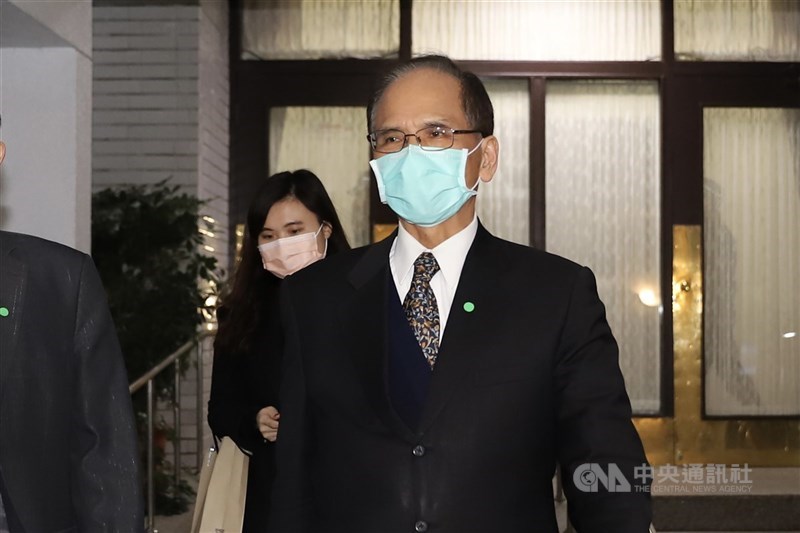 民進黨立法院黨團總召柯建銘2日表示,擬請立法院長游錫堃(前)本週召集朝野協商,預計5日可召開談話會。(中央社檔案照片)