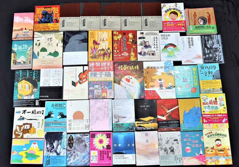 台北書展基金會19日公布2022年台北國際書展大獎入圍名單,第1階段除各類別選出入圍書籍10本,「編輯獎」則選出入圍編輯5名,預計4月19日揭曉得獎名單。(台北書展基金會提供) 中央社記者邱祖胤傳真 111年1月19日