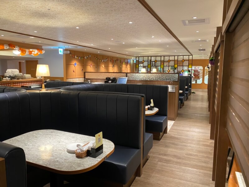 台北市21日新增的確診個案足跡包含Skylark洋食‧芳鄰寶慶遠百店(圖)。(圖取自Skylark洋食網頁sky-lark.com.tw)