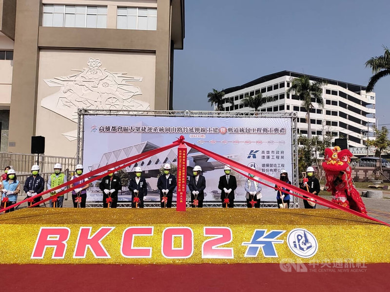 高捷岡山路竹延伸線分2階段工程施工,第2階段延伸至南路竹站工程26日舉行動土典禮,預計116年完工。中央社記者蔡孟妤攝 111年1月26日