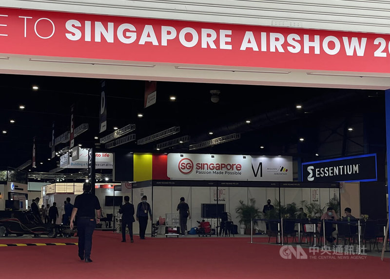為期4天的新加坡航空展18日落幕,受疫情影響,今年活動規模較往年縮水。中央社記者侯姿瑩新加坡攝 111年2月18日