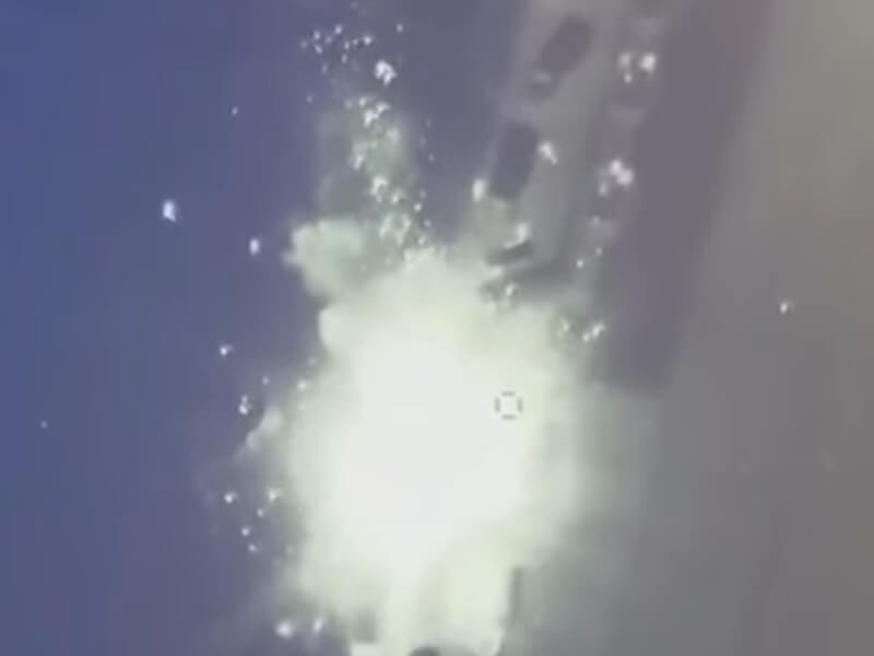 烏克蘭運用土耳其製武裝無人機攻擊入侵的俄羅斯部隊。(圖取自facebook.com/CinCAFU)