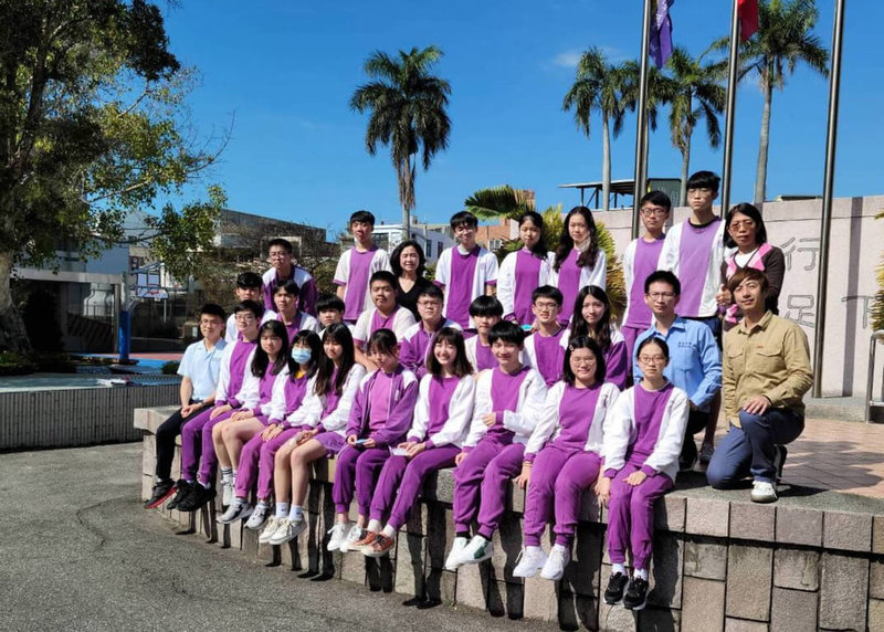 111學年度學科能力測驗成績1日揭曉,苗栗縣私立建台中學222名學生參加,共有29人次單科滿級分,校方預估國立大學人數可達63人以上,整體表現亮眼。(建台中學提供)中央社記者管瑞平傳真 111年3月1日