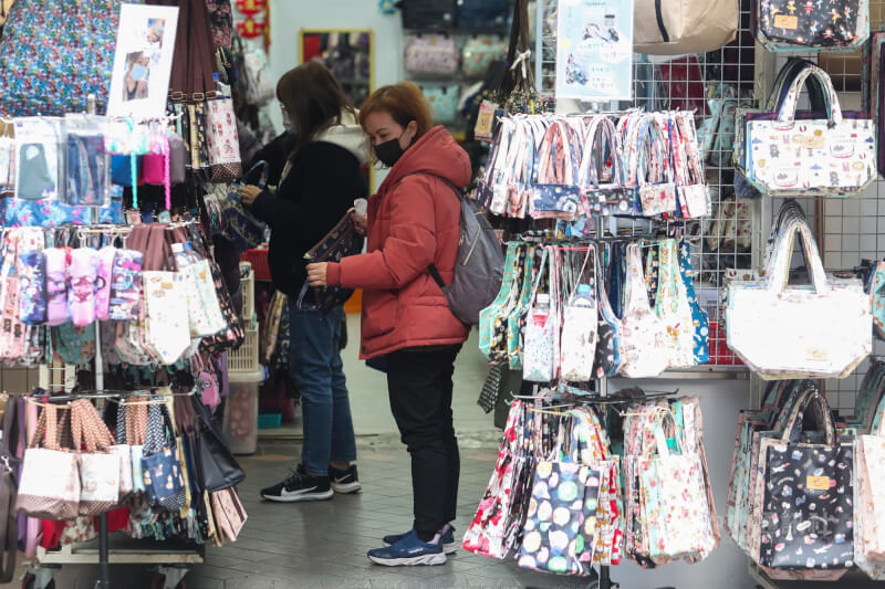台經院3日公布1月製造業景氣燈號，連續4個月亮出綠燈。（中央社檔案照片）