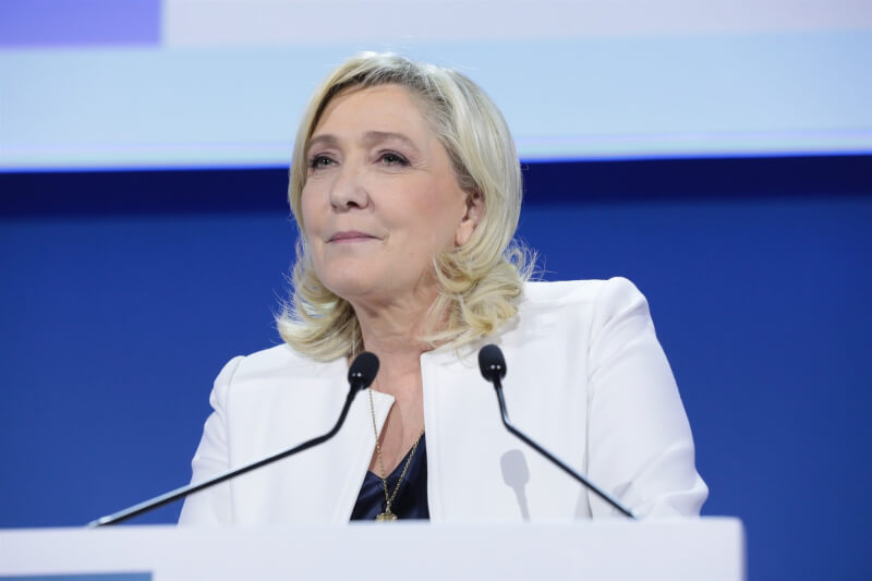 法國極右派「國民聯盟」領袖雷朋。(圖取自facebook.com/MarineLePen)