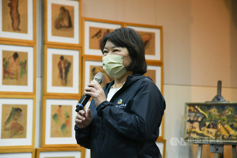 2022年為台灣知名畫家陳澄波逝世75週年,陳澄波文化基金會23日在台北舉行「陳澄波全集」出版完竣發表會,曾承諾購買200套的嘉義市長黃敏惠(圖)也親自出席。中央社記者趙世勳攝 111年3月23日