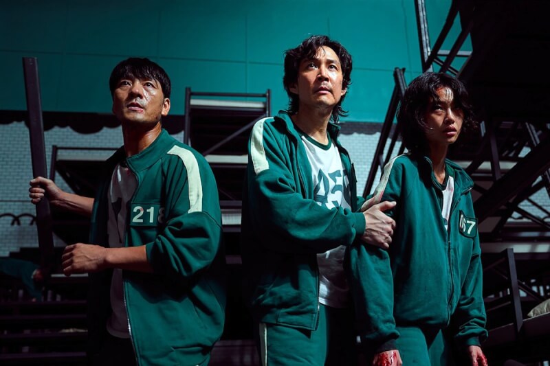 「魷魚遊戲」12日獲艾美獎最佳導演及最佳男主角獎，該劇自播出以來就不斷為韓劇寫下新歷史。（Netflix提供）