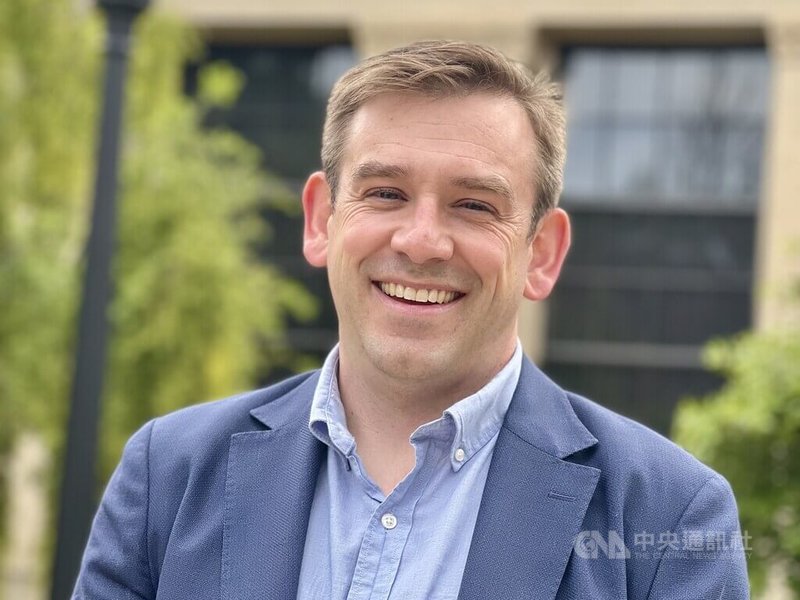 專精台灣問題的胡佛學者祈凱立表示,台灣長期處於對抗中共統戰的前線,實為成功抵禦中國的以小搏大勇敢國家。中央社記者周世惠舊金山攝 111年4月23日